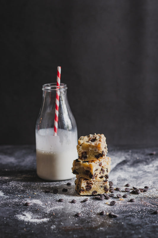 Chocolate Chip Toffee Almond Bars